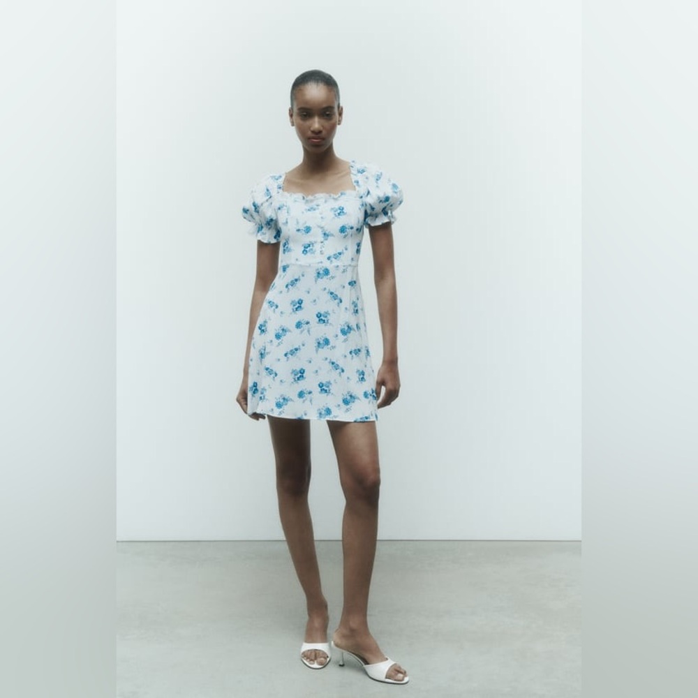 Zara SHORT FLORAL PRINT DRESS